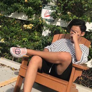 Meet your Posher, Ethan